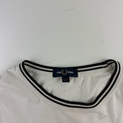 Fred Perry Tshirt (XL)