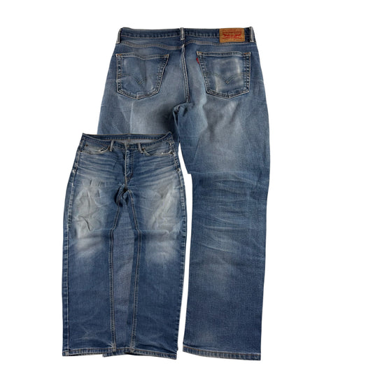 Levi’s Jeans (M)