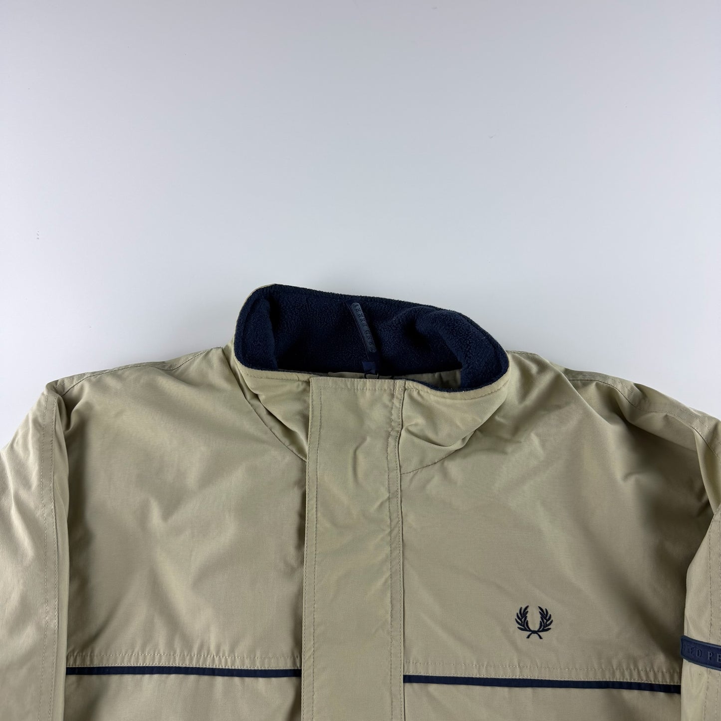 Fred Perry Trackjacket (XL)