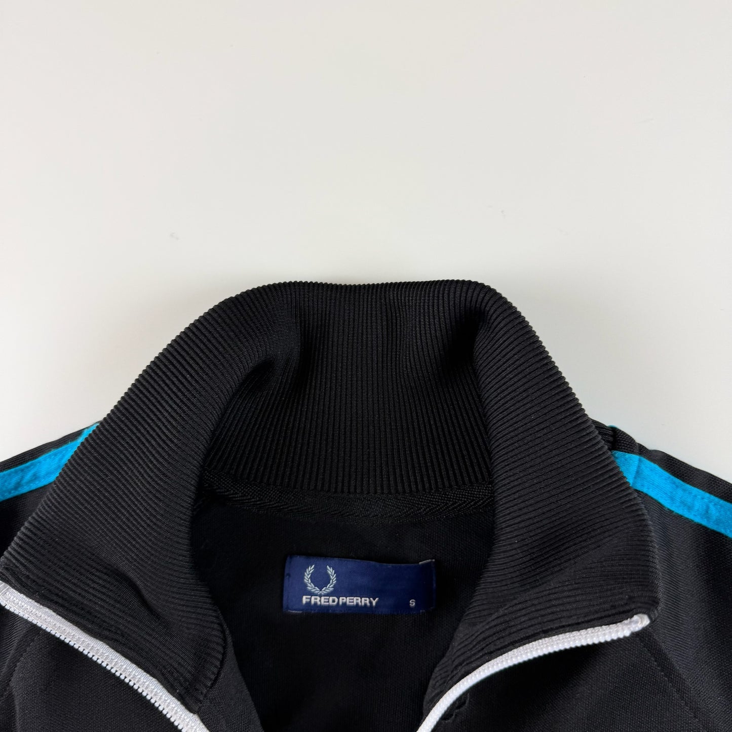 Fred Perry Trackjacket (S)