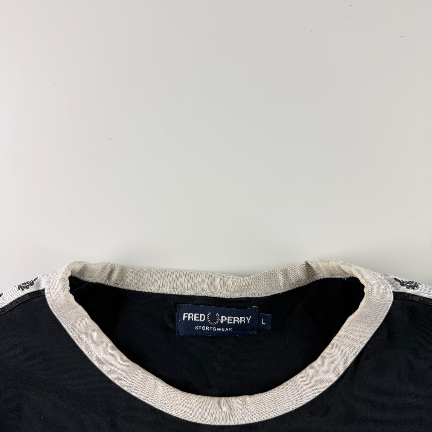 Fred Perry T-Shirt (L)