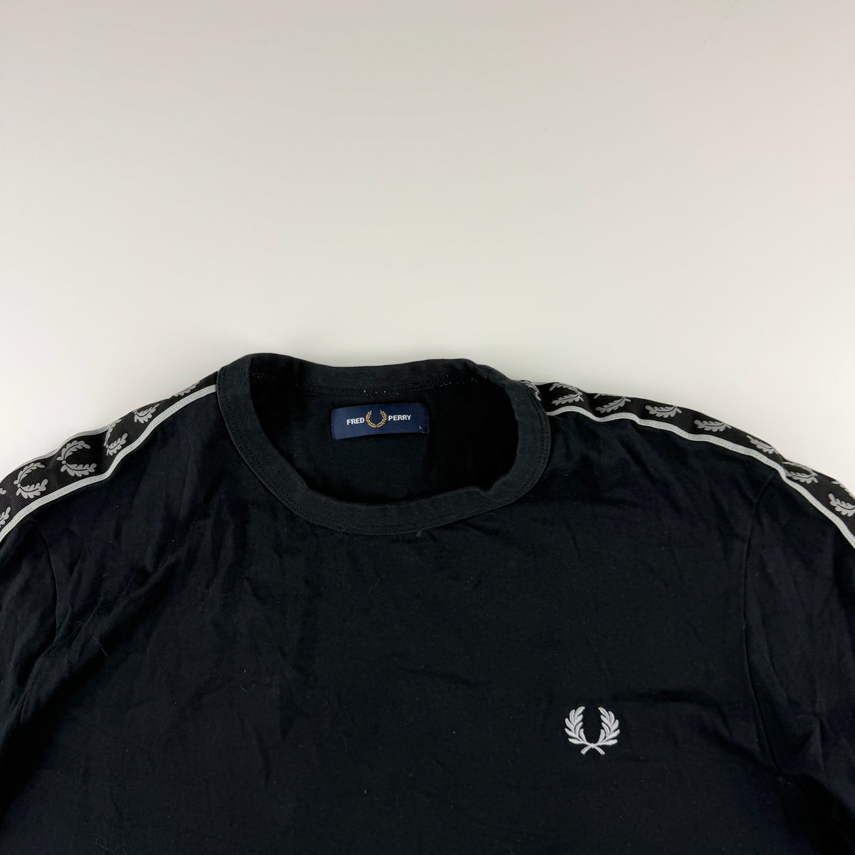 Fred Perry T-Shirt (L)