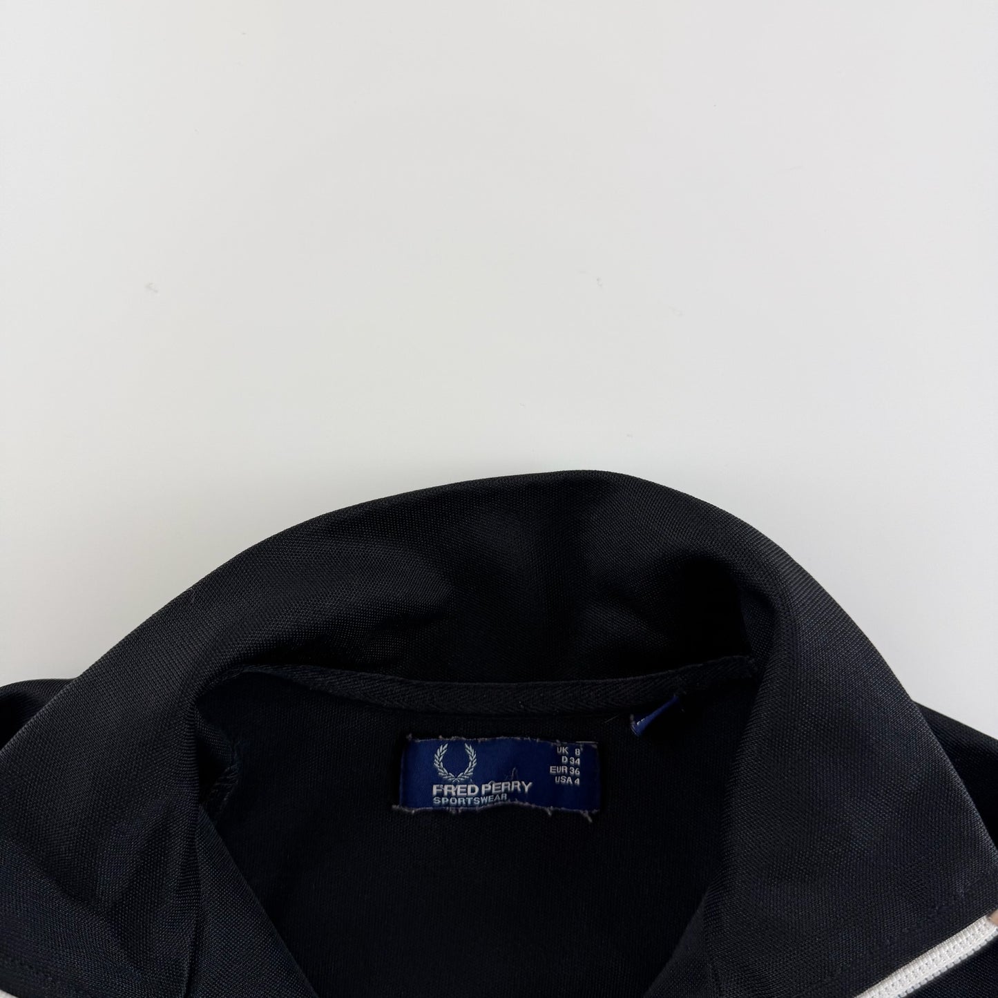 Fred Perry Trackjacket (XXS)