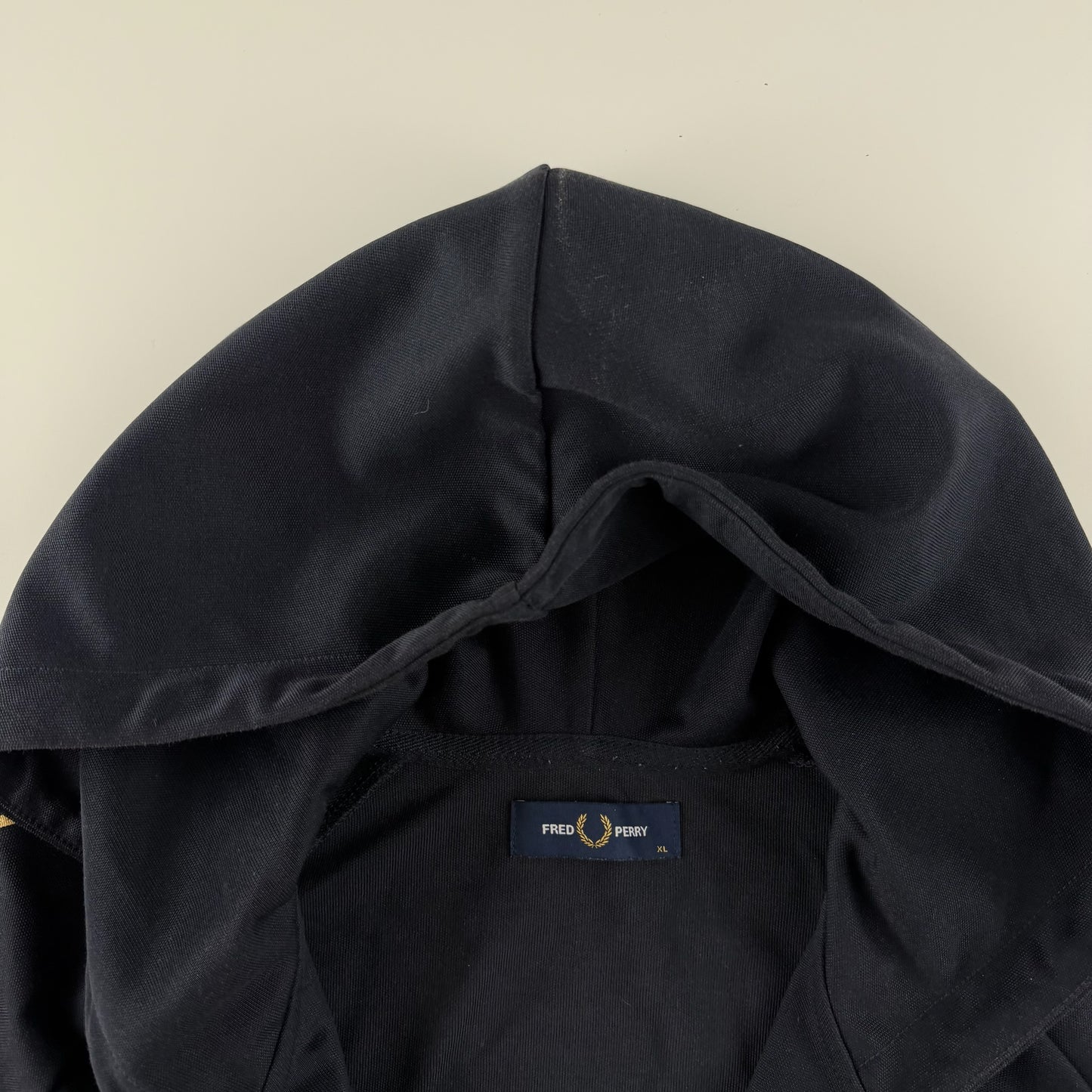 Fred Perry Trackjacket (XL)