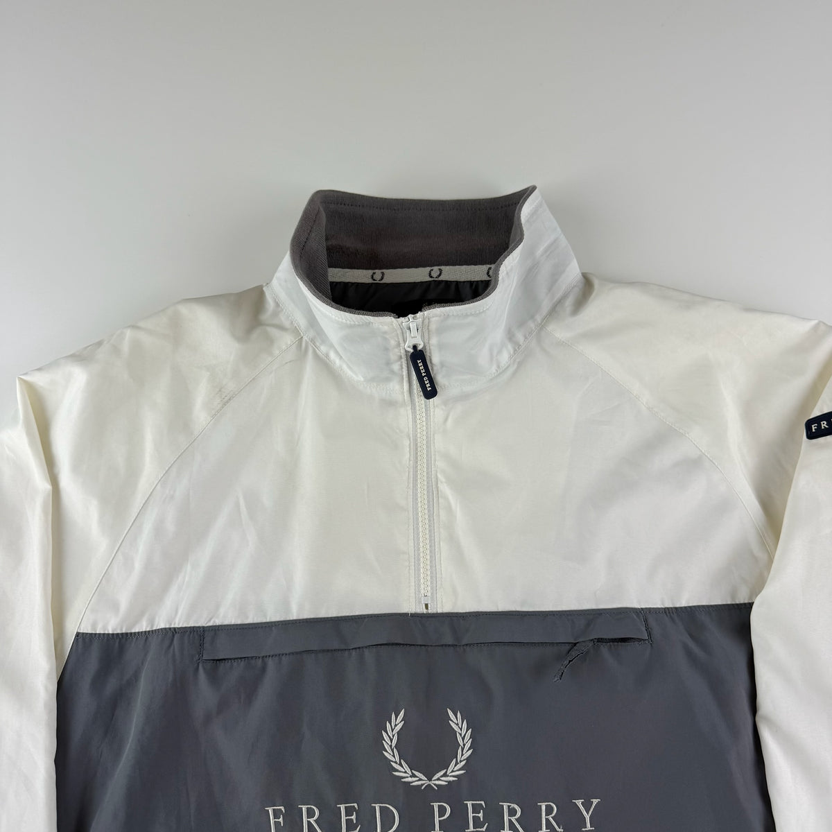 Fred Perry half-zip (L)