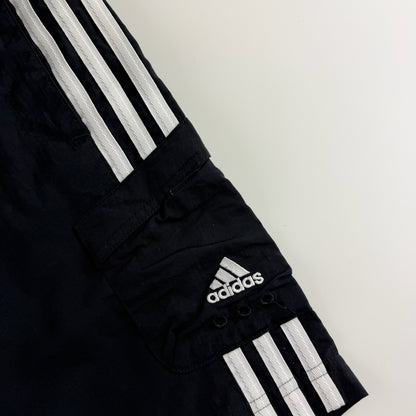 Adidas Shorts (S)
