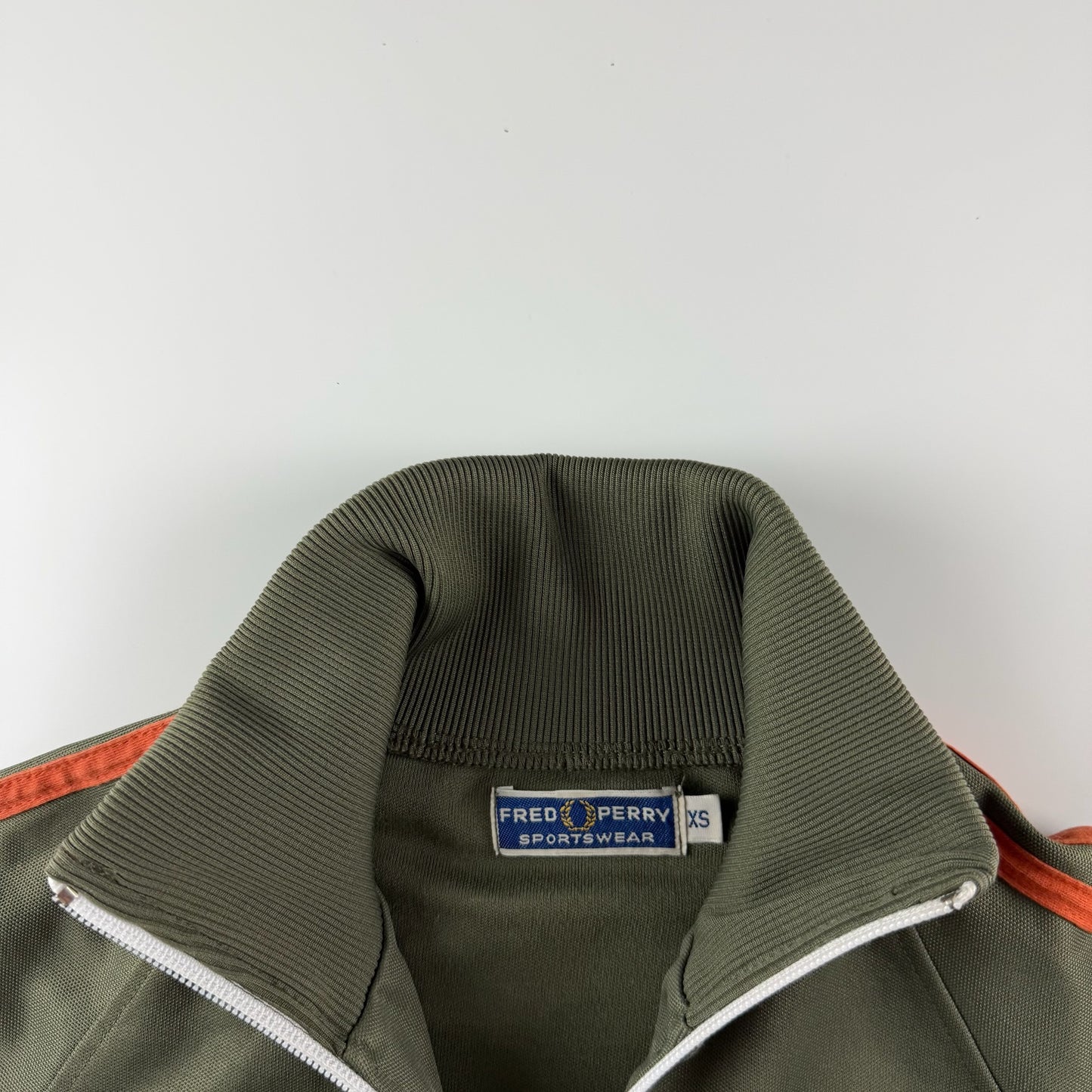 Fred Perry Trackjacket (XS)