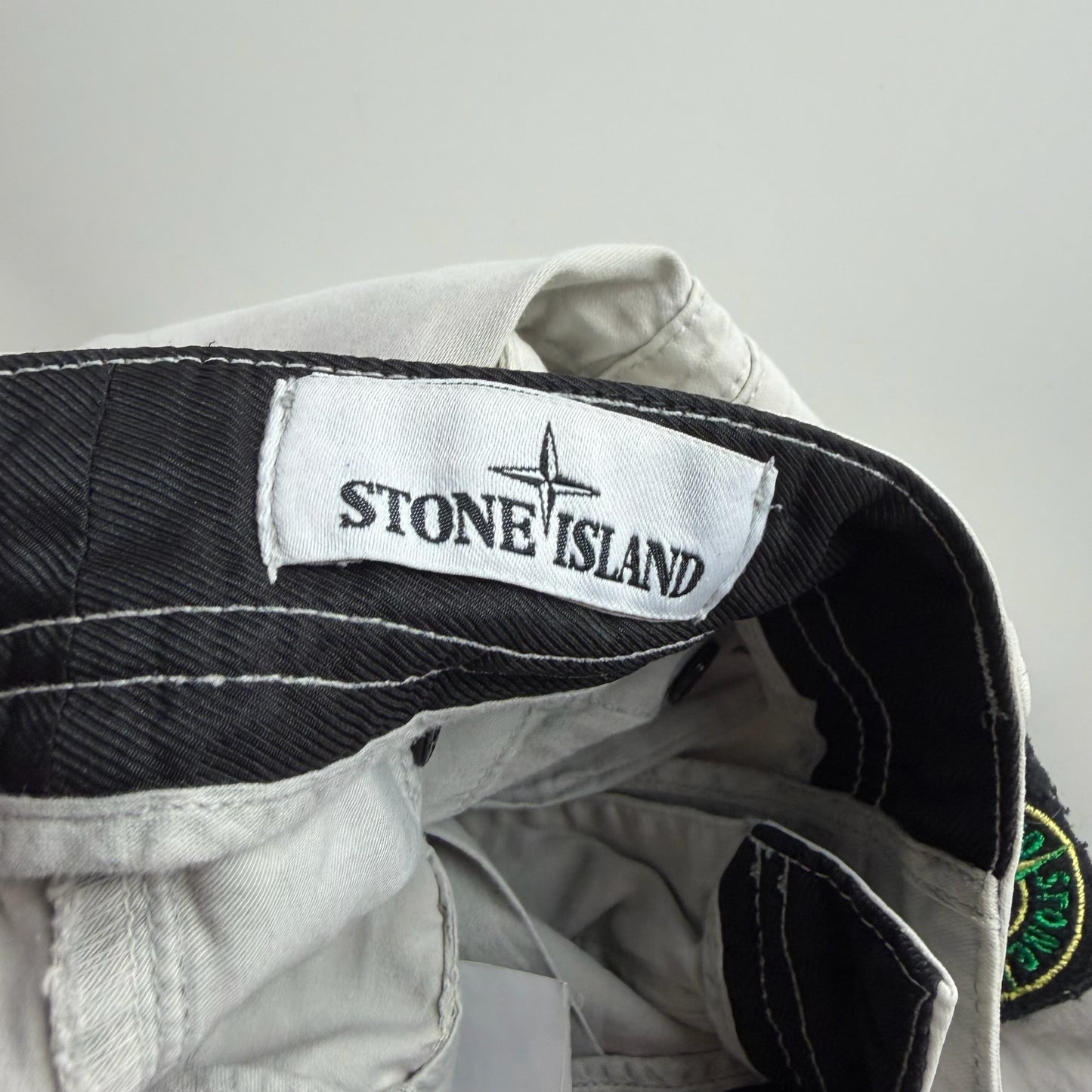 Stone Island Shorts (S)