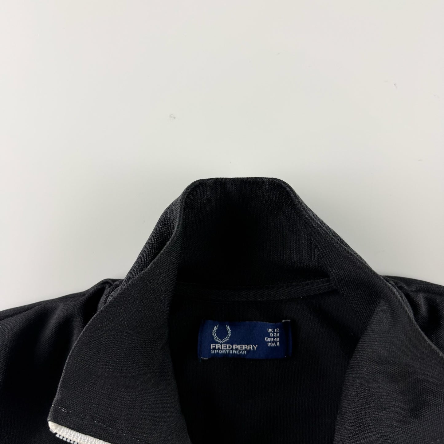 Fred Perry Trackjacket (XXS)
