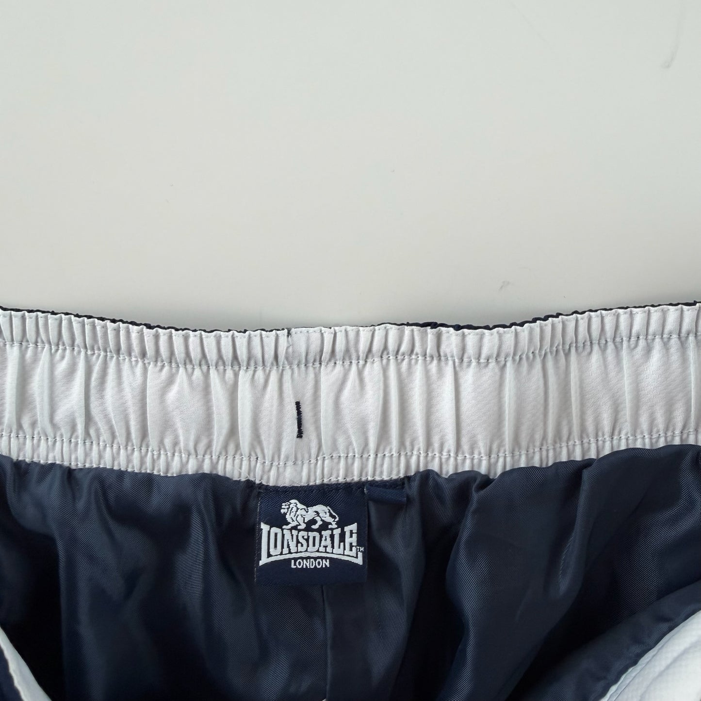Lonsdale Shorts (M)