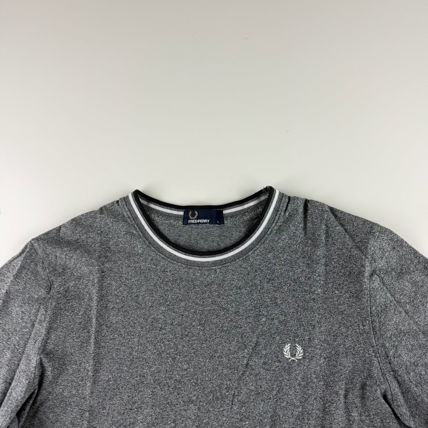 Fred Perry Tshirt (L)