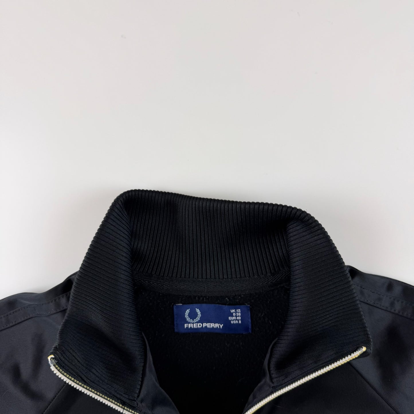 Fred Perry Trackjacket (S)