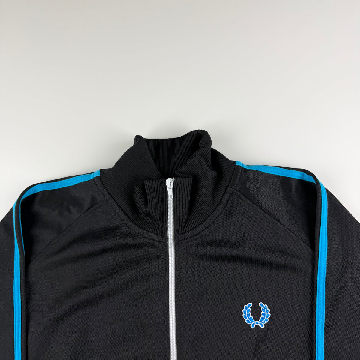Fred Perry Jacke (XL)