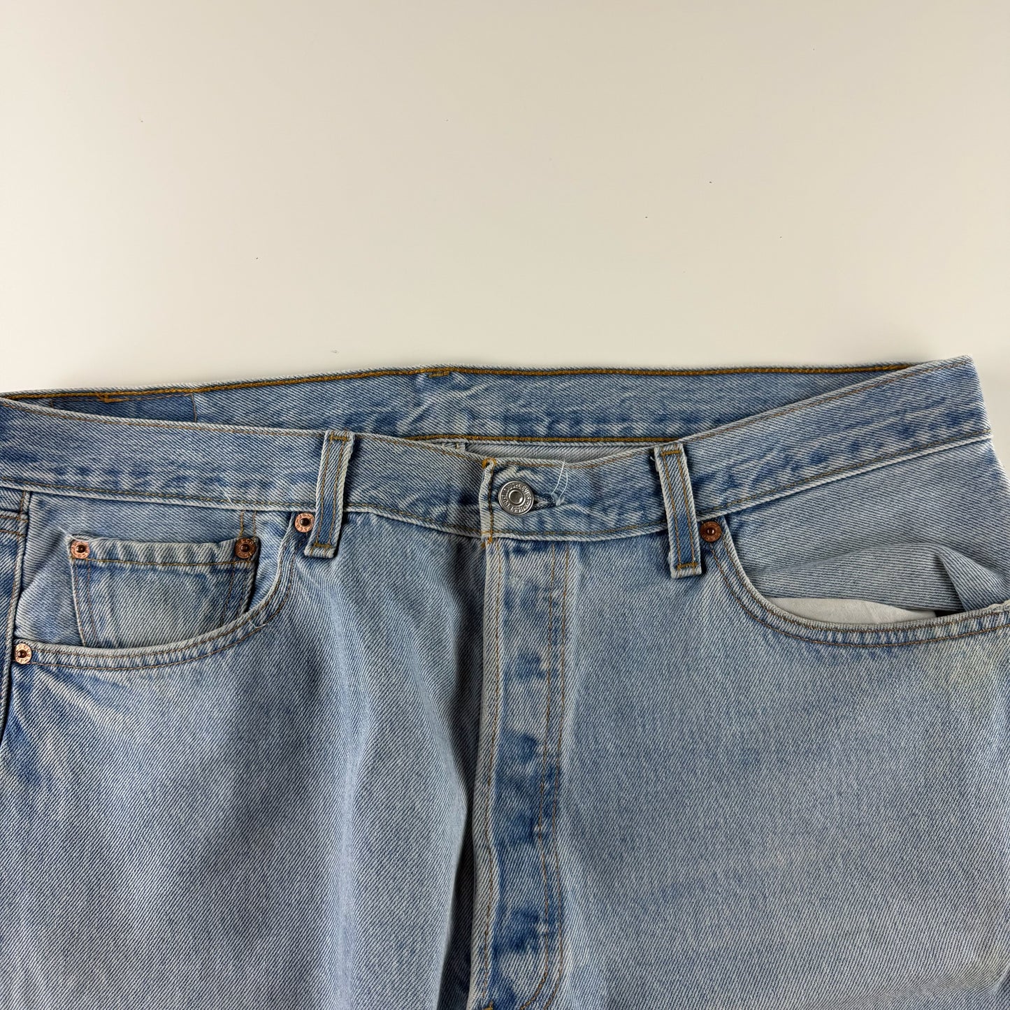 Levi’s Jeans (L)