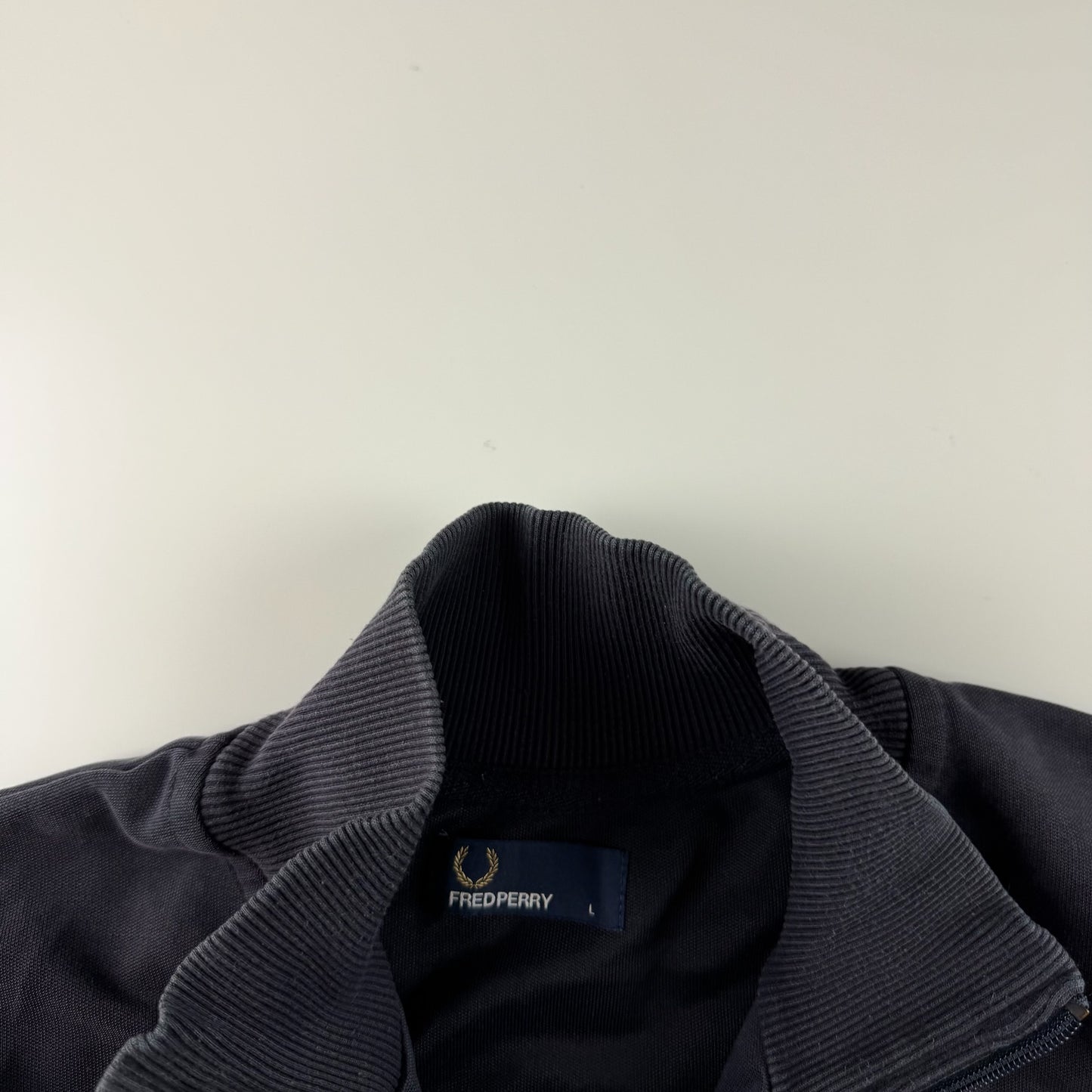 Fred Perry Trackjacket (L)